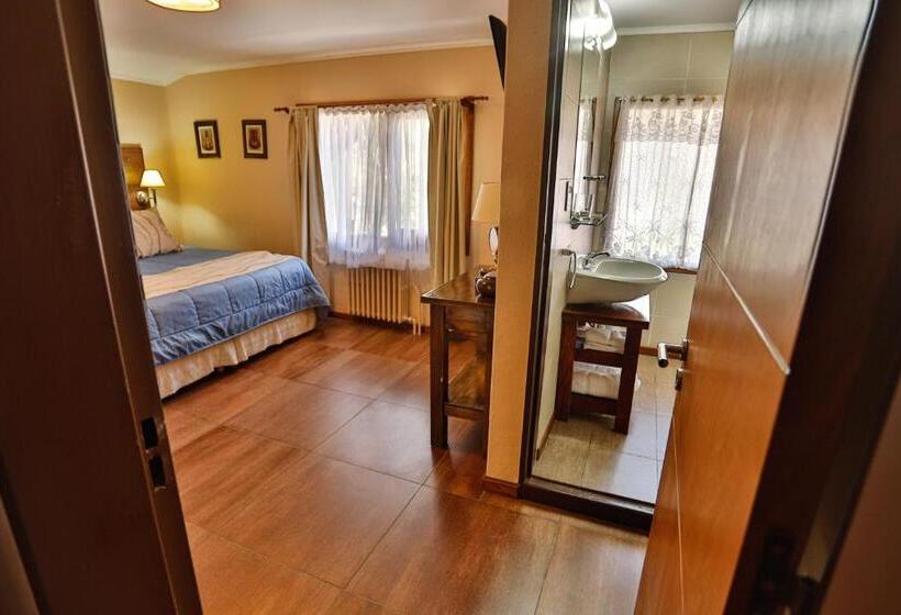 اتاق خانوادگی, Le Charme Con Parking