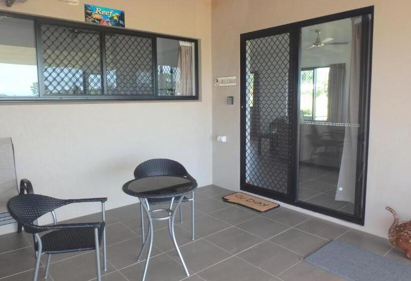 Апартаменты 2 Спальни, Nautilus Apartments