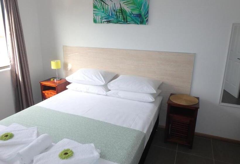 Апартаменты 2 Спальни, Nautilus Apartments