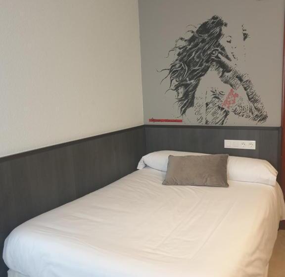 스탠다드 싱글 룸, Arts  Gasteiz Centro