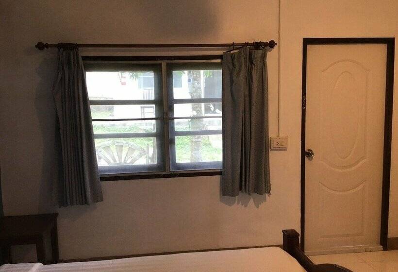 اتاق استاندارد, Baan Aunrak Koh Chang