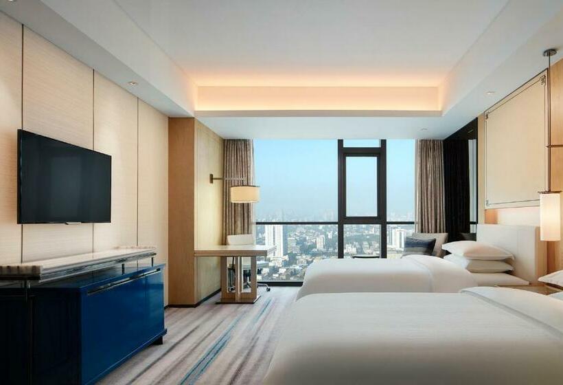 Номер Deluxe Вид на Город, Sheraton Zibo