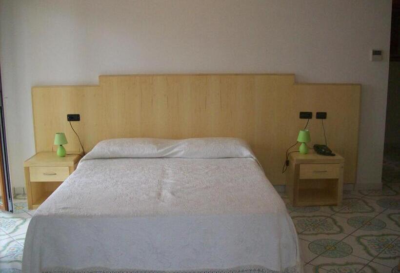 Standard room with outdoor bath, Villa Giannina