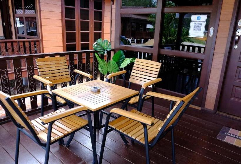کلبه ییلاقی سوپریور یک خوابه, D Razna Chalet Pantai Seberang Takir