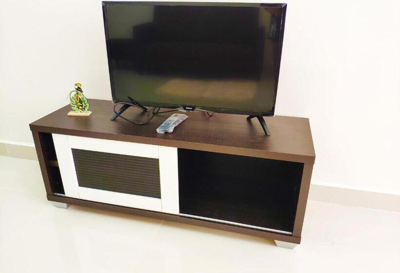 استودیوی استاندارد, The Core By Salaam Suites, Near Kip Mall