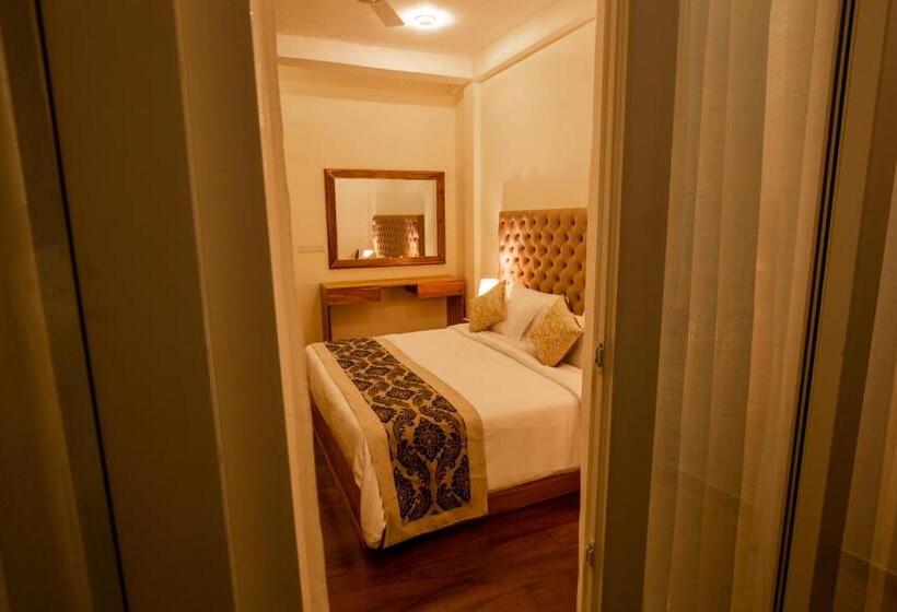 Номер Стандарт, Manthra Leisure