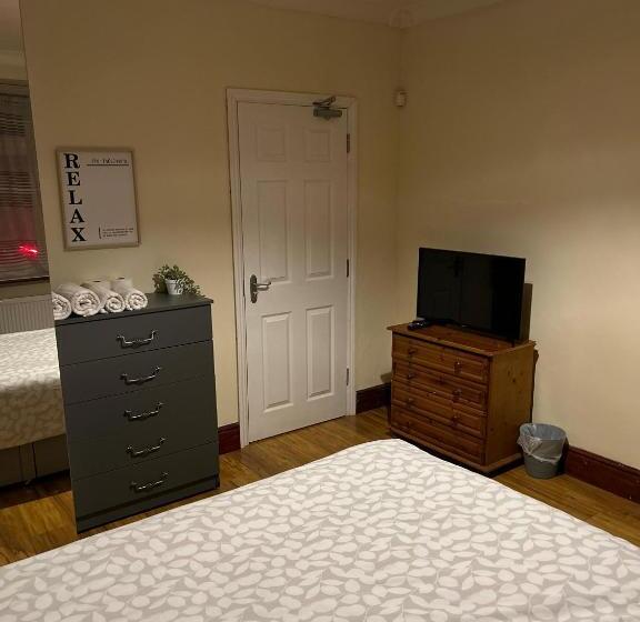 Номер Стандарт, 29 Ansell Road