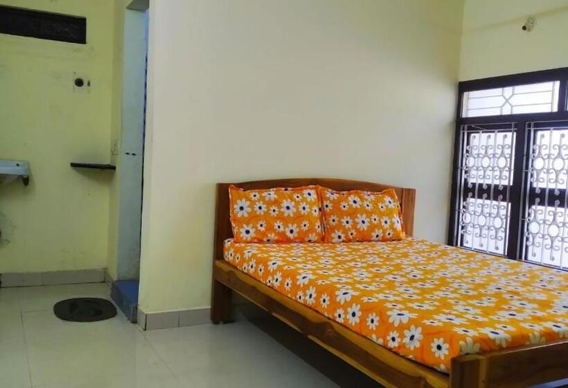 Номер Стандарт, Manikandan Guest House