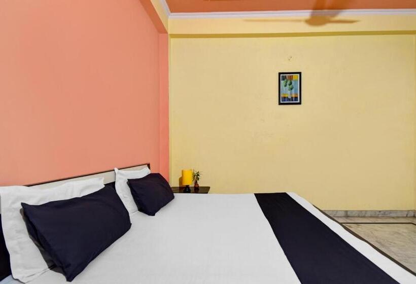 三人经典房间, Oyo Shree Ram Guest House