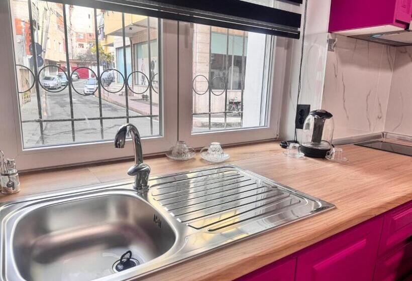 스탠다드 룸, Keli’s Apartments