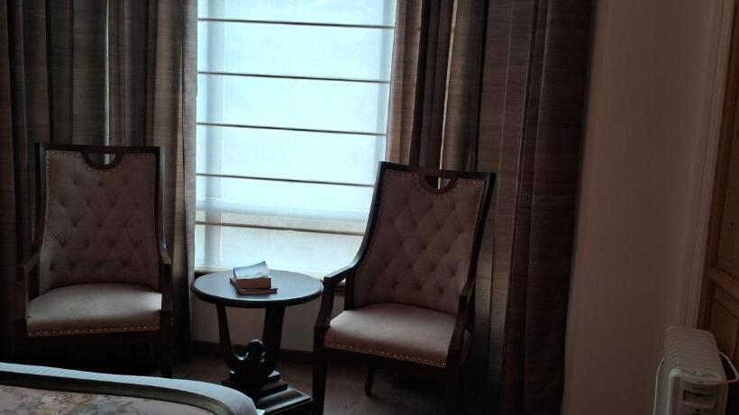 패밀리 룸, 7 Oak Sanjauli Bed&breakfast