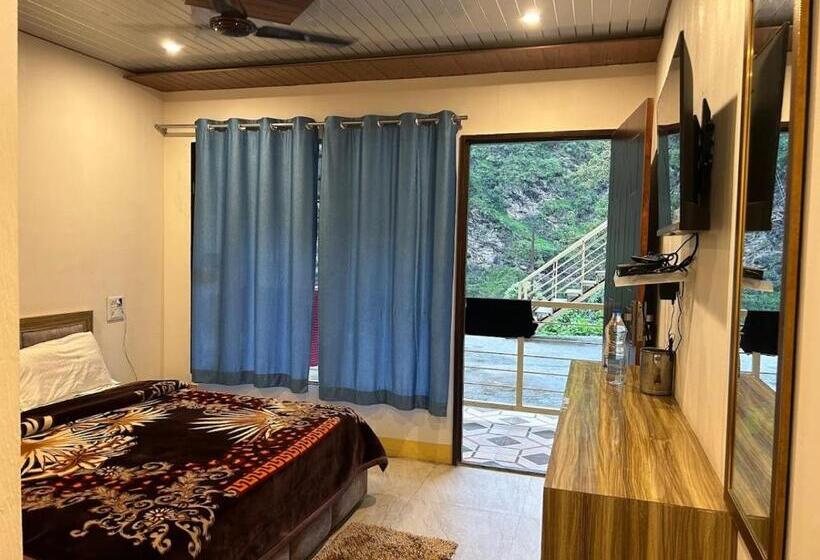 디럭스 패밀리 룸, Kedar Valley Resorts Kedarnath