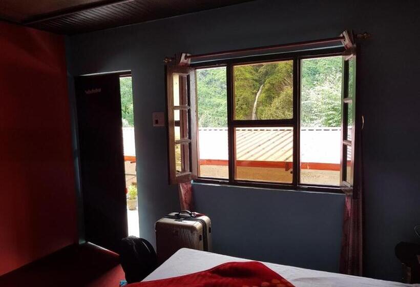 디럭스 패밀리 룸, Kedar Valley Resorts Kedarnath