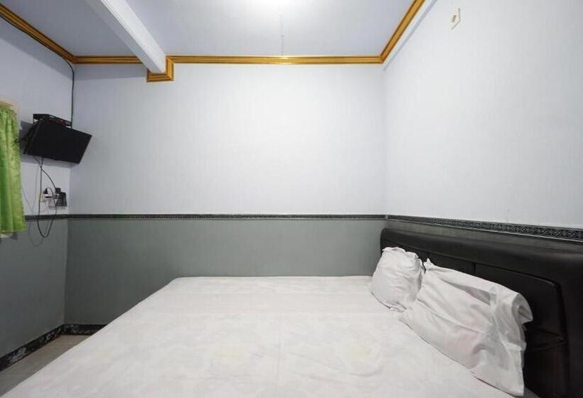 Номер Deluxe, Oyo 93628 Scorpion Guest House & Beach