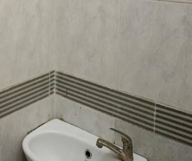 Номер Deluxe, Oyo 93628 Scorpion Guest House & Beach