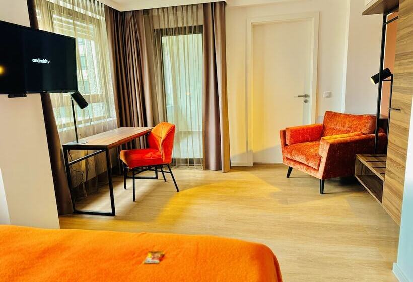 Номер Стандарт с Балконом, Trip Inn Hotel Frankfurt Heusenstamm
