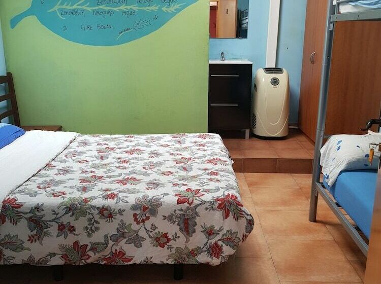 Семейный Номер, Albergue Kortarixar