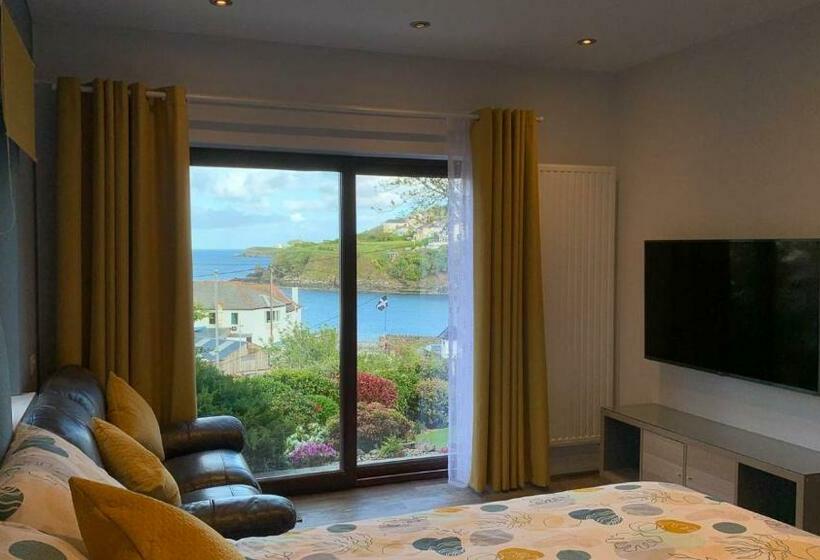 חדר דחוקס עם מיטת קינג, Portmellon Cove Guest House