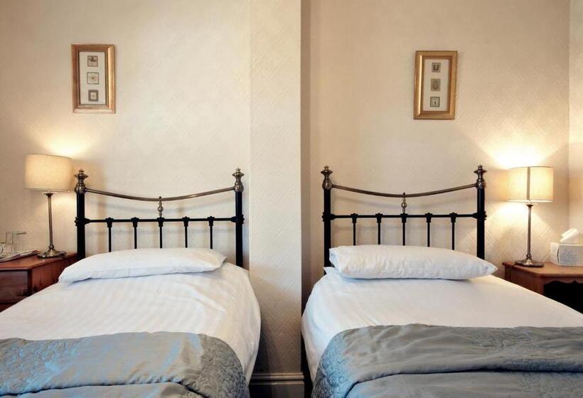 اتاق استاندارد, St Marys Guest House