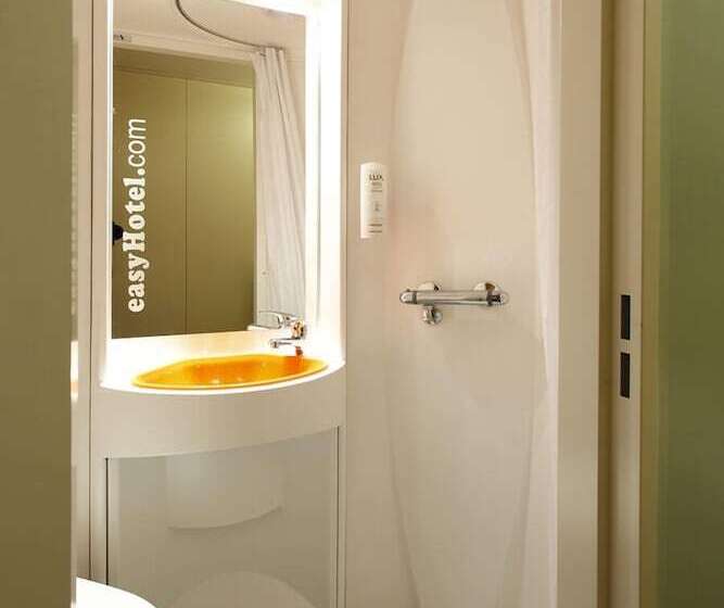 اتاق عادی, Easyhotel Edinburgh
