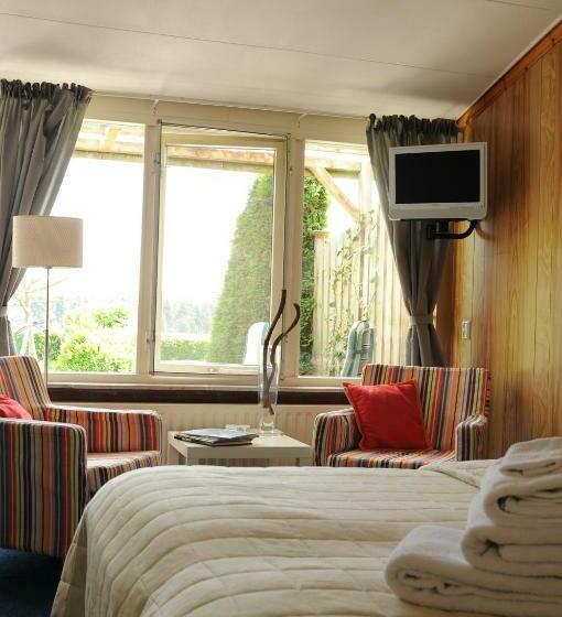 스탠다드 스튜디오 (테라스구비), B&b Roodbeekerhof