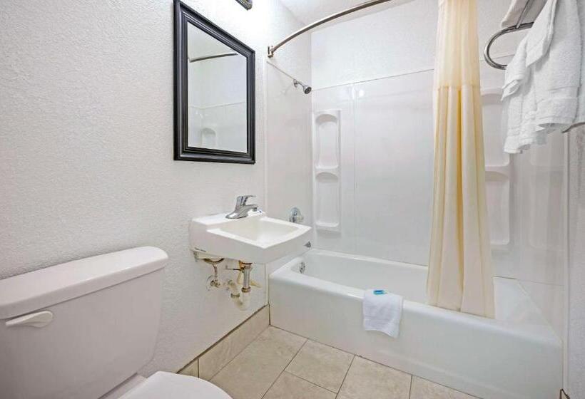 Quarto Standard 2 Camas Casal, Rodeway Inn Terre Haute