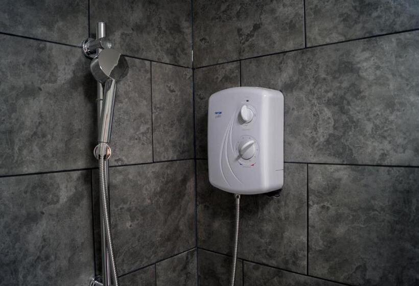 Номер Стандарт, Kirks Korner Motel