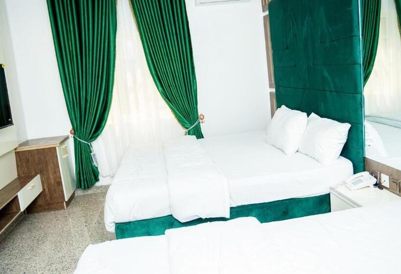 اتاق اکونومی, Perly Gate Residence