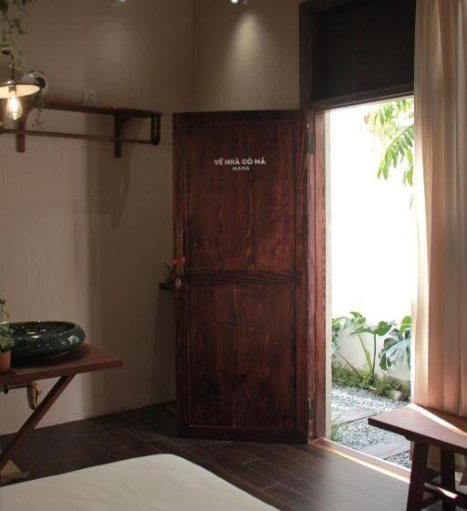 اتاق استاندارد با چشم‌انداز باغ, Me Home