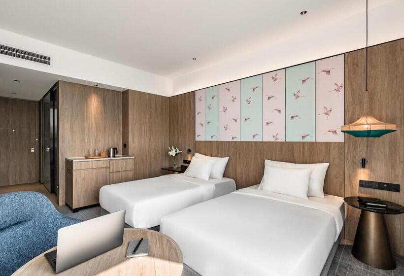 Номер Стандарт Вид на Море, Crowne Plaza Penang Straits City By Ihg