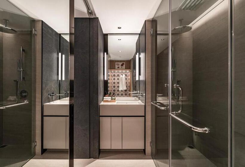 Люкс Вид на Город, Crowne Plaza Penang Straits City By Ihg