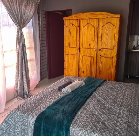 스탠다드 룸, Good And Proper Guest Lodge
