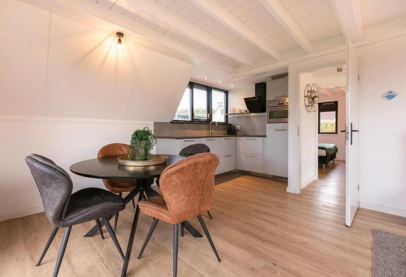 스탠다드 방갈로 침실 2개, Summio Bungalowpark Het Hart Van Drenthe