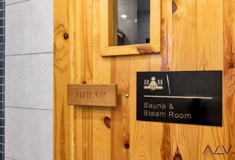 Апартаменты 3 Спальни, Urban Suites, Autograph Collection By Stellar Alv