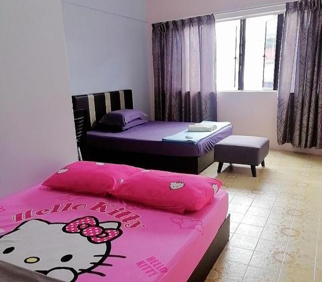 Семейный Номер, Happy Bentong Guest House