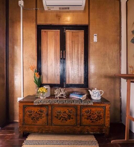 بانگلوی استاندارد, Swiss Cottage Tioman