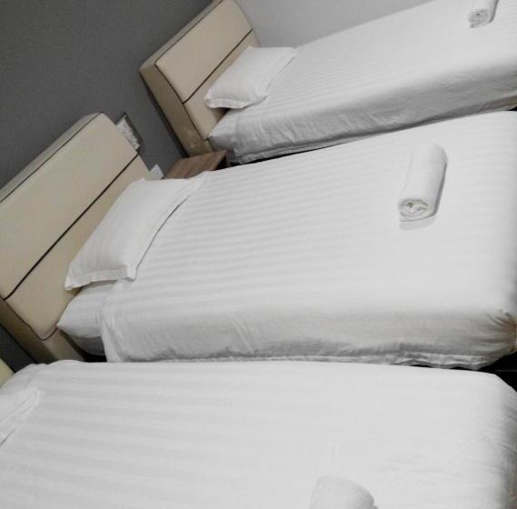 Номер Стандарт Трехместный, Welcome Inn Gm