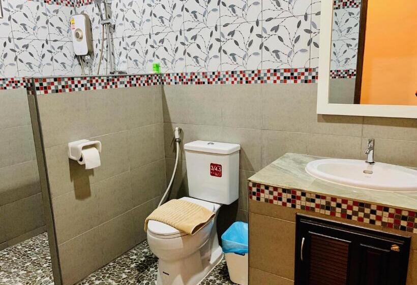 خانه 2 خوابه, Benwadee Resort Pattaya