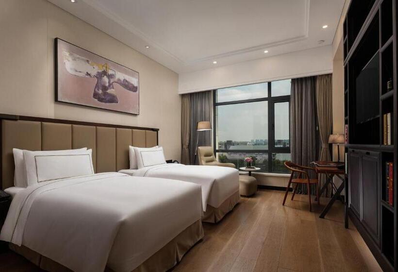 اتاق استاندارد, Doubletree By Hilton Shanghai Hongqiao