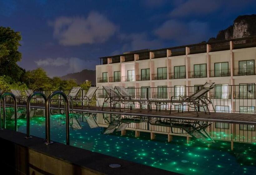 디럭스 룸, Sugar Marina Hotel Cliffhanger Aonang   Sha Extra Plus