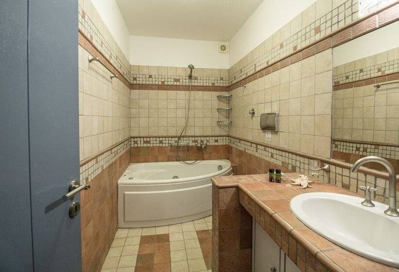 Вилла 5 Спален, Villa Paradise