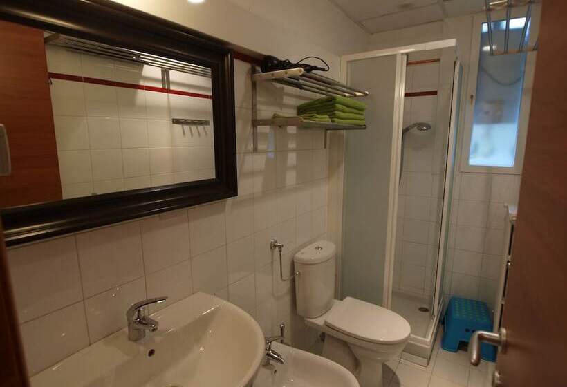 اتاق استاندارد, Andres Guest House Sanremo