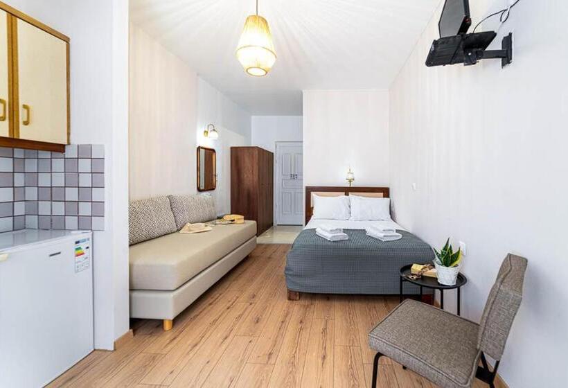 חדר סופריור, Troulis Seaside