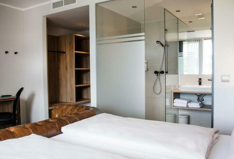 اتاق سوپریور با بالکن, Rocket Rooms Velden