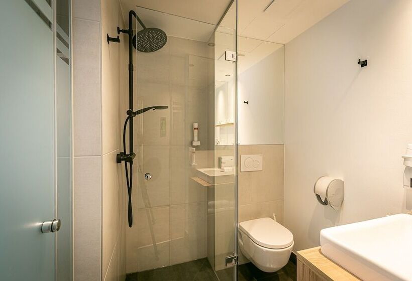 اتاق راحتی یک تخته, Rocket Rooms Velden