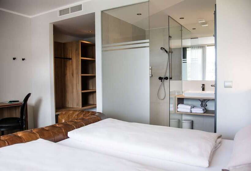 اتاق سوپریور, Rocket Rooms Velden