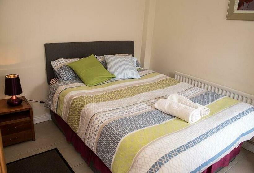 패밀리 룸, Sive Budget Accommodation