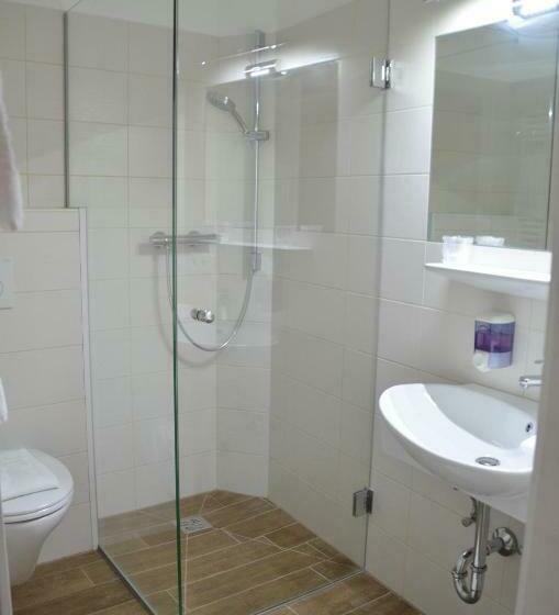 חדר סופריור, Krmstl Zur Stadt Gmunden