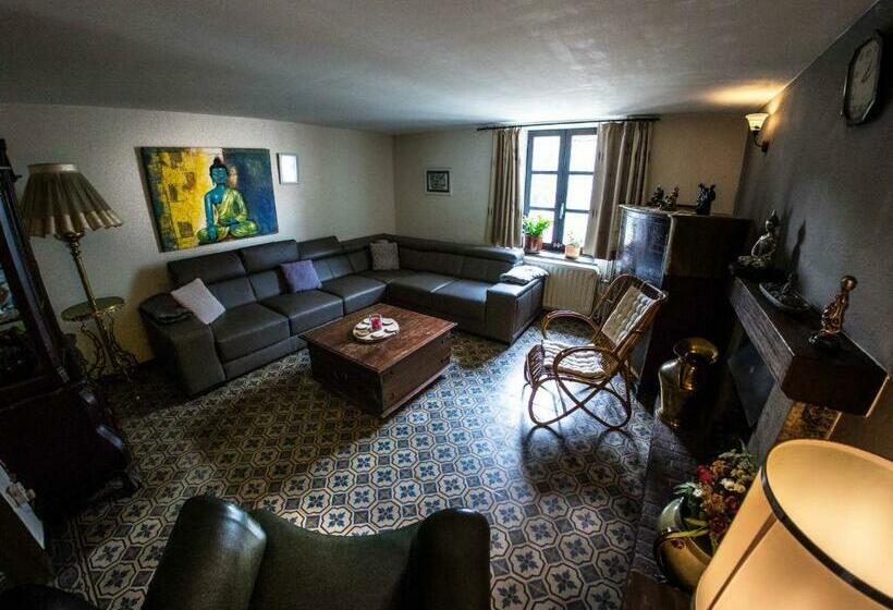 带2个卧室的公寓, B&b Aux 10 Clefs