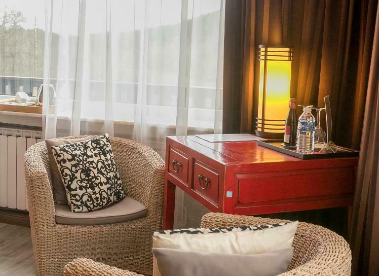 Номер Стандарт, B&b Het Groote Genoegen